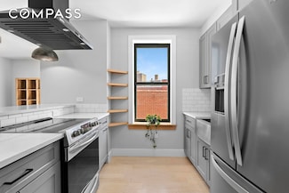 108 Division Ave Unit 22, Brooklyn, NY 11211