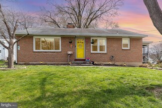 22 Maple St, Middletown, PA 17057