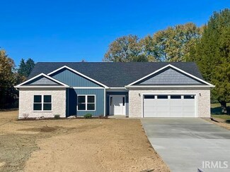 1718 W Jeremy Dr, Bloomington, IN 47403