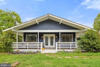 249 Youngs Dr, Front Royal, VA 22630