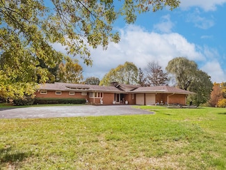 4555 Glen Eden Rd, Cranberry Township, PA 16066