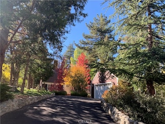 2205 Fernwood Dr, Pine Mountain Club, CA 93222