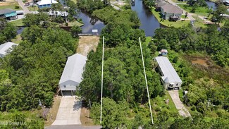 10036 E Bayou View Dr, Bay Saint Louis, MS 39520