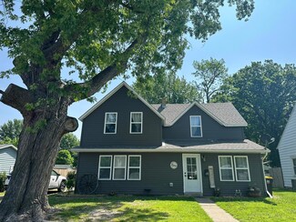 214 Crosby Ave NE, Madelia, MN 56062