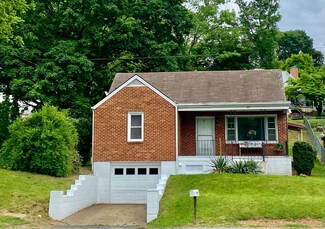 1521 Spring Hill Rd, Staunton, VA 24401