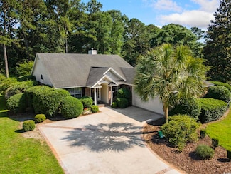 168 MacKinley Cir, Pawleys Island, SC 29585