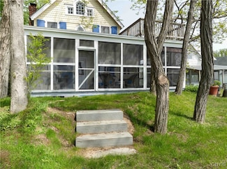 11 Lake Road Extension, Pulaski, NY 13142