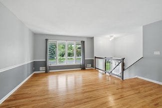 8307 Johnson Ave S, Bloomington, MN 55437