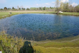 1758 E Manor Rd, Au Gres, MI 48703