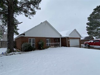 1006 Mahar Dr, Perkins, OK 74059