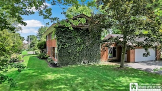 400 Lake Shore Dr W, Dunkirk, NY 14048