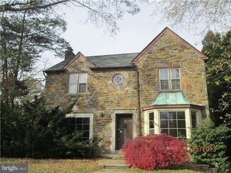 261 Meeting House Ln, Merion Station, PA 19066