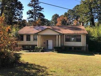 980 Woodcrest Rd, Camden, AR 71701