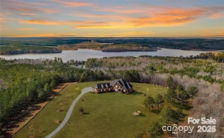 590 Tuckertown Rd, New London, NC 28127