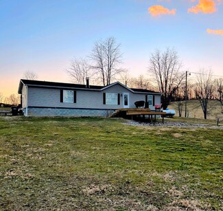 395 Ed Davis Rd, Wellston, OH 45692