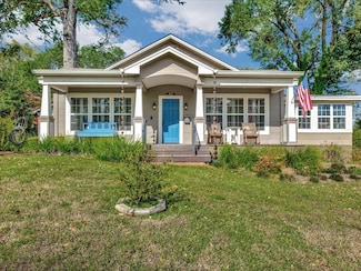 307 E Austin St, Nacogdoches, TX 75965