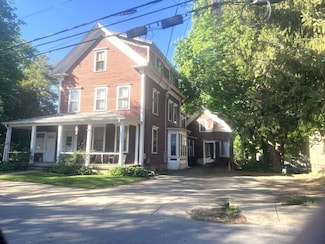 93 Peirce St Unit 2, Middleboro, MA 02346