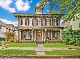 211 Park St, Honesdale, PA 18431