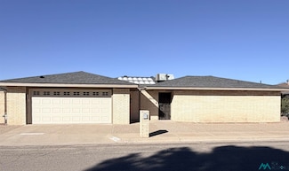 1026 Jicarilla St, Hobbs, NM 88240