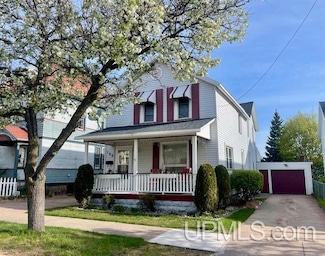 150 Fisher St, Marquette, MI 49855