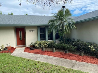 6738 NW Daffodil Ln, Port Saint Lucie, FL 34983
