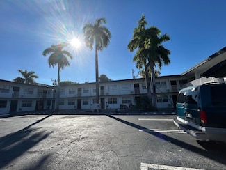 123 Erie St Unit 16, Lake Worth, FL 33461