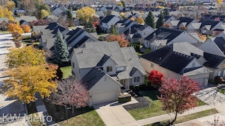 45914 Portsville Dr, Macomb, MI 48044