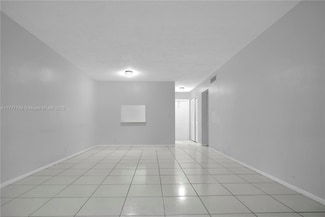 6711 N Kendall Dr Unit 510, Pinecrest, FL 33156