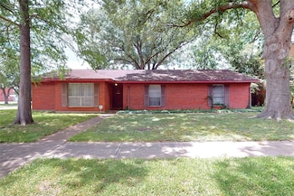 826 Kentucky St, Deer Park, TX 77536