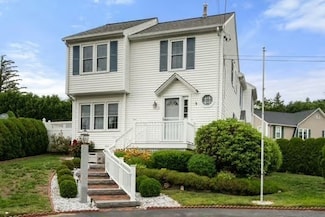 5 Saint John Ln, Milford, MA 01757