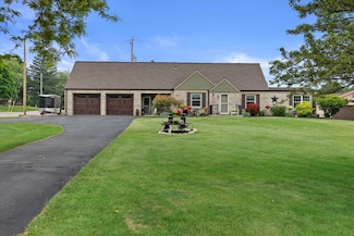 20903 W Main St, Lannon, WI 53046