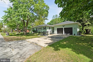 732 Overbrook Ave, Millville, NJ 08332