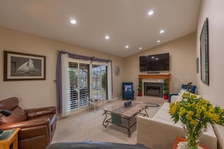 2700 Berwick Ct, Modesto, CA 95355