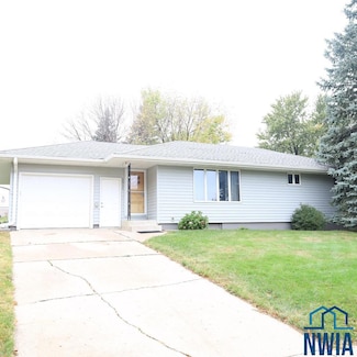 1011 S Marshall St, Rock Rapids, IA 51246