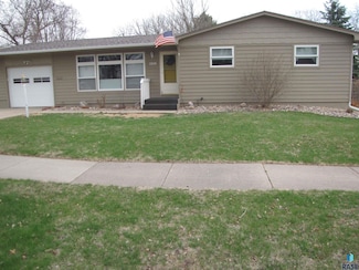3108 S 7th Ave, Sioux Falls, SD 57105