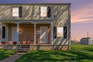 9519 Charlotte St, Kansas City, MO 64131