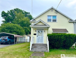 121 S 17th St, Olean, NY 14760