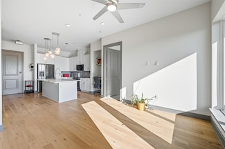 2700 Old Denton Rd Unit 3310, Carrollton, TX 75007