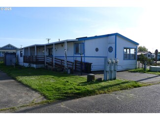 1000 N 8th St Unit 63, Reedsport, OR 97467