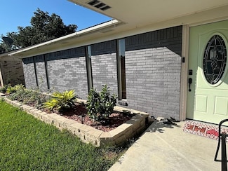 3019 California St, Nederland, TX 77627