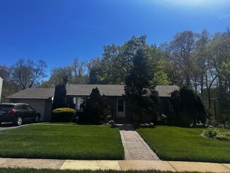 57 Fowler Ln, East Hartford, CT 06118
