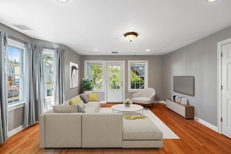 90 Litchfield St Unit A, Boston, MA 02135