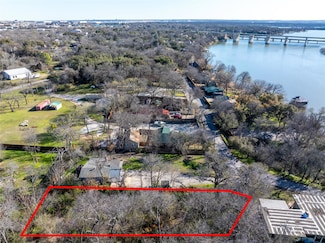 4832 Williams Spring Rd, Fort Worth, TX 76135
