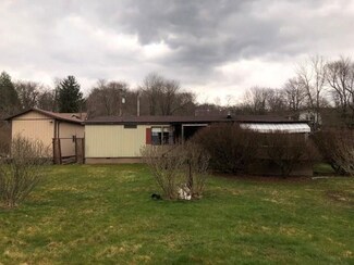 514 Washington St, Seward, PA 15954