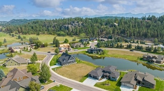 1358 Lake Pointe Dr, Bigfork, MT 59911