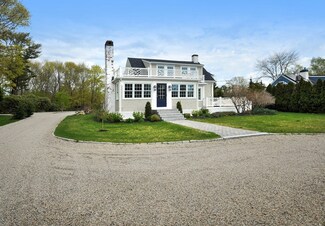 36 Washington St, Duxbury, MA 02332