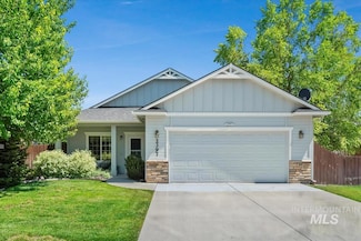 2397 W Fieldstream Dr, Meridian, ID 83646