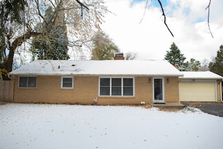 6016 Charles St, Rockford, IL 61108