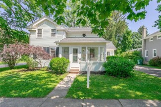 58 East St, Honeoye Falls, NY 14472