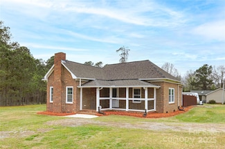 2005 Douglas Rd, Lancaster, SC 29720